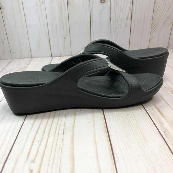 CROCS | Shoes | Crocs Dual Comfort Sandal Womens 9 | Poshmark